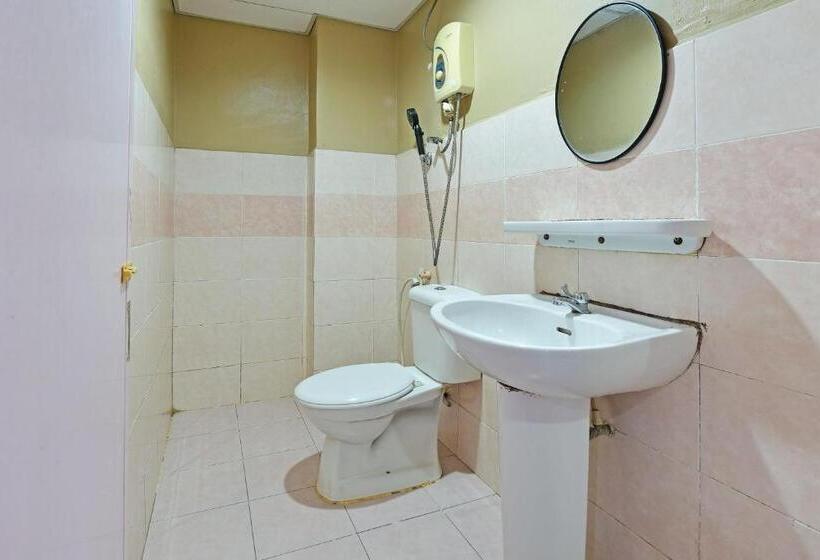 Номер Deluxe, Oyo 90846 Hotel Akasia