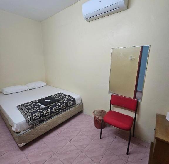 Номер Стандарт, Oyo 90867 Hotel Bintang Inns