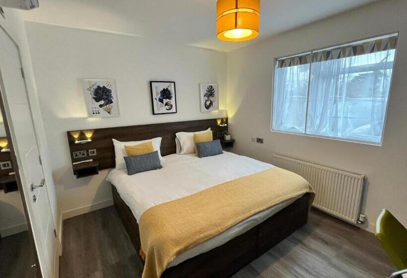 Номер Superior Вид на Город, Pinewood Guest House
