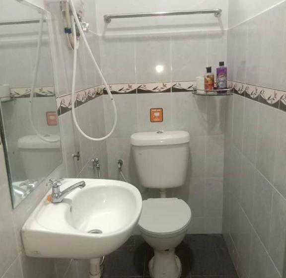 Номер Deluxe Одноместный, D Layaran Kuantan Lpt Exit 833