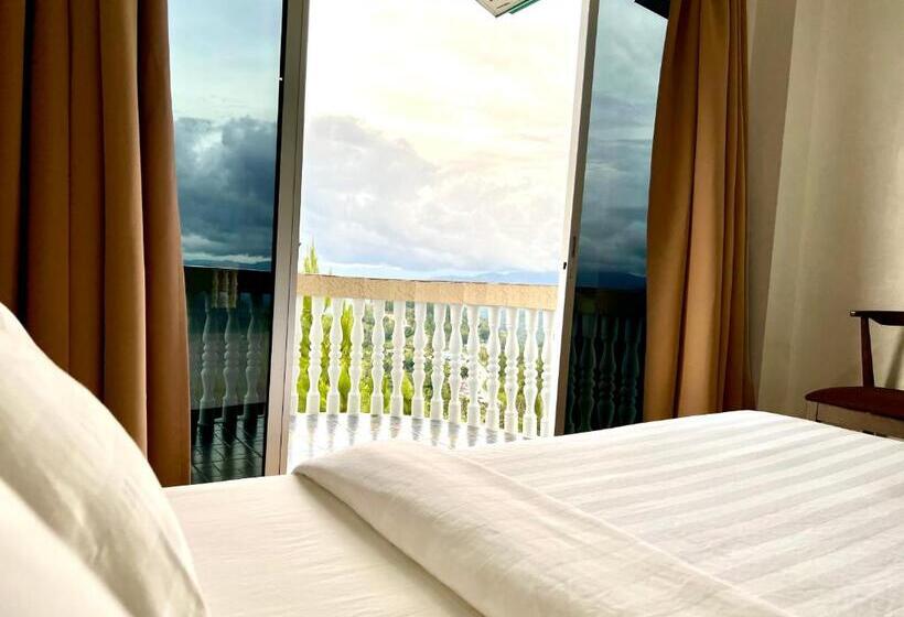 Номер Deluxe с Балконом, Jr Resort