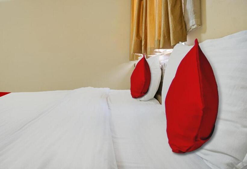 Трехместный Номер Классика, Oyo Sharanbasweshwar Executive Lodge