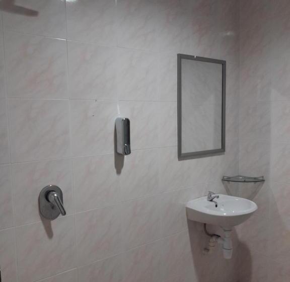 Quarto Deluxe, The Great