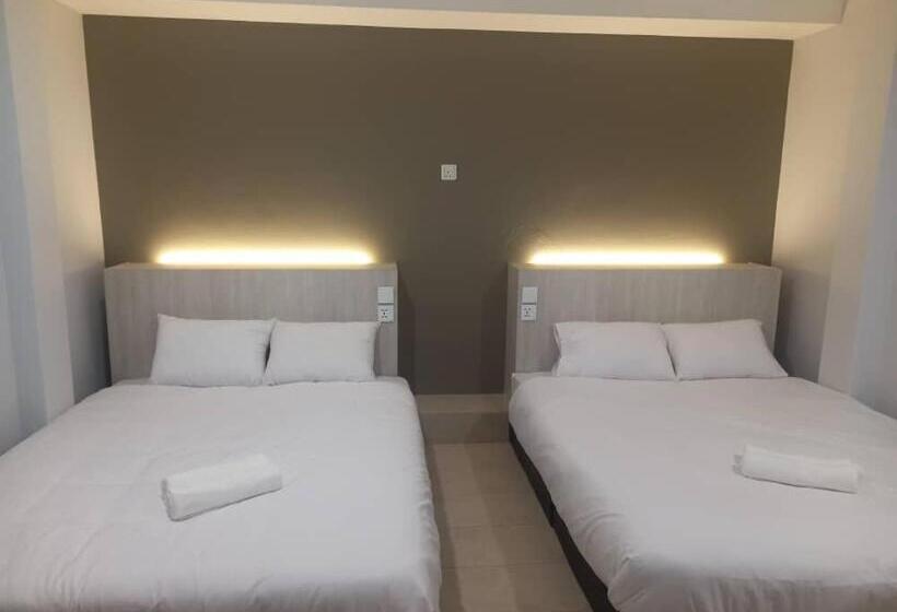 Quarto Familiar Deluxe, The Great