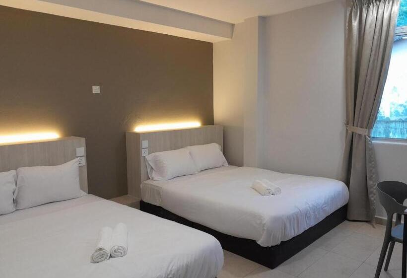 Quarto Familiar Deluxe, The Great