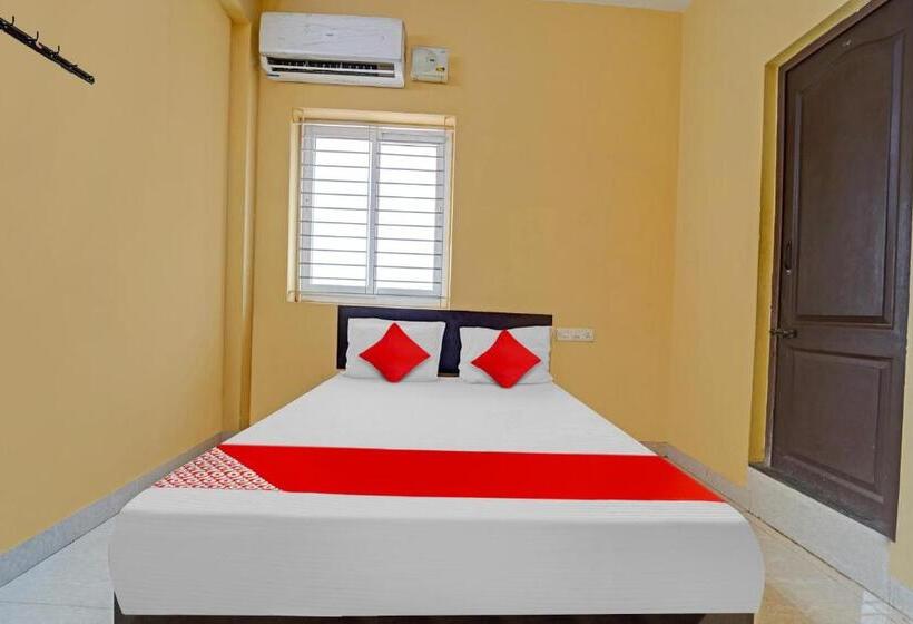 Трехместный Номер Классика, Oyo Flagship Hotel Aangal Residency