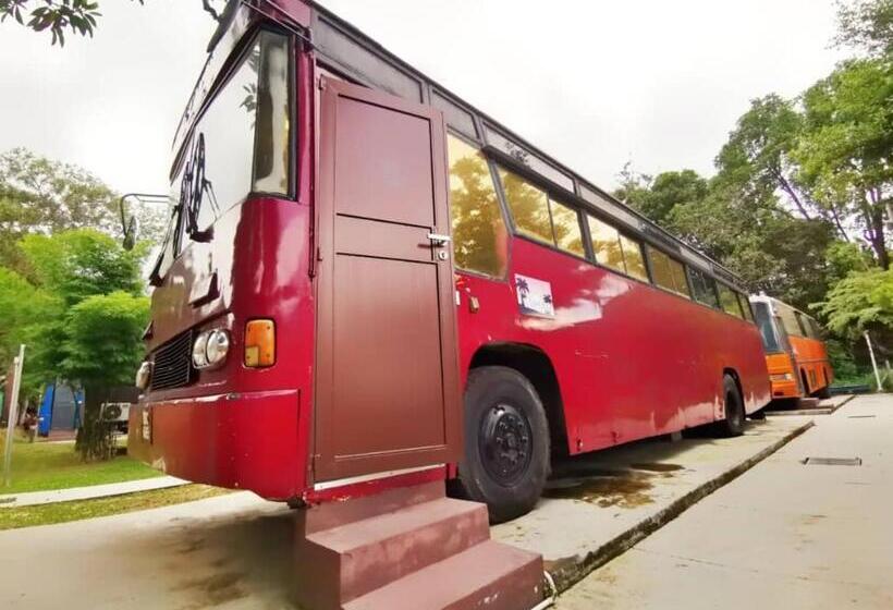 Семейный Номер, Pangkor Bus Resort By Besla