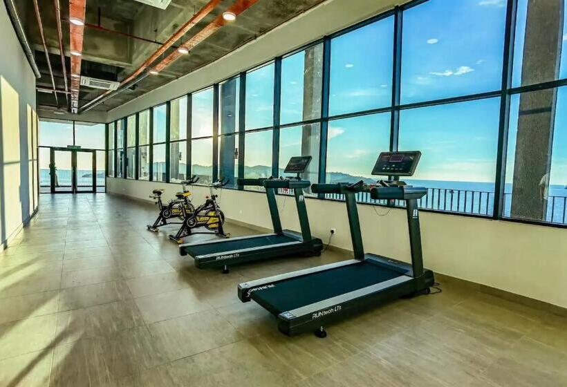 Апартаменты 1 Спальня Вид на Море, Jesselton Quay Sea View