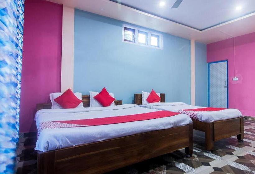Трехместный Номер Классика, Oyo Flagship Bonfire Kaziranga Resort