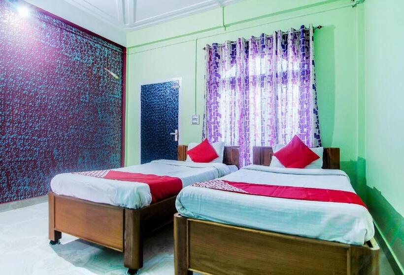 Трехместный Номер Классика, Oyo Flagship Bonfire Kaziranga Resort