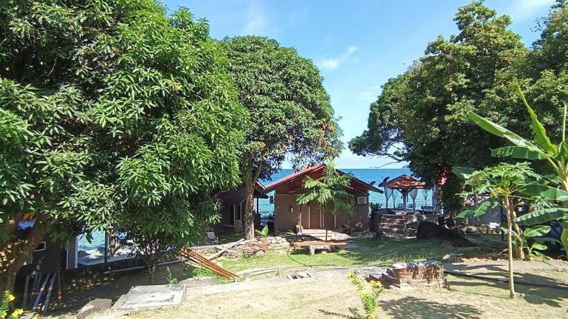 اتاق لوکس, Salang Indah Tioman