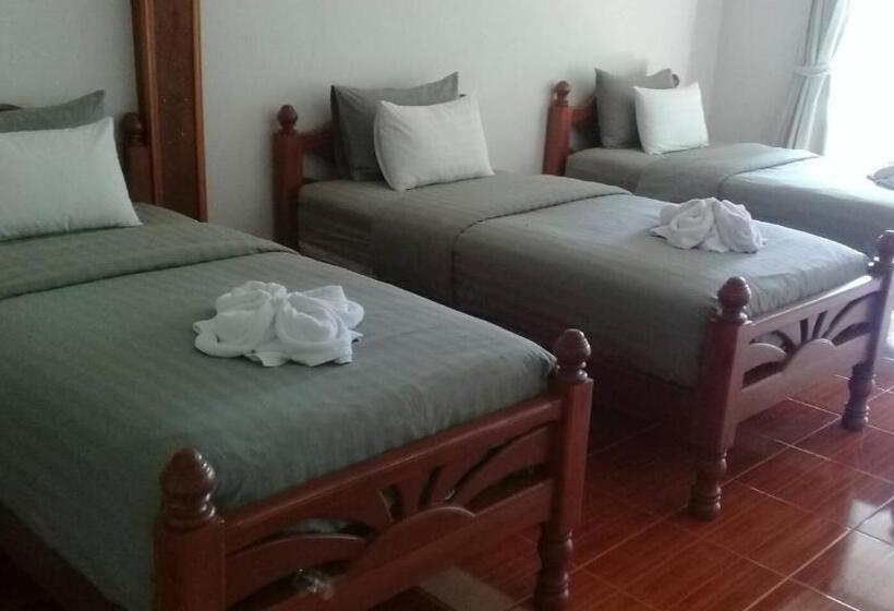 Номер Стандарт Трехместный, Maingern Maithong Resort