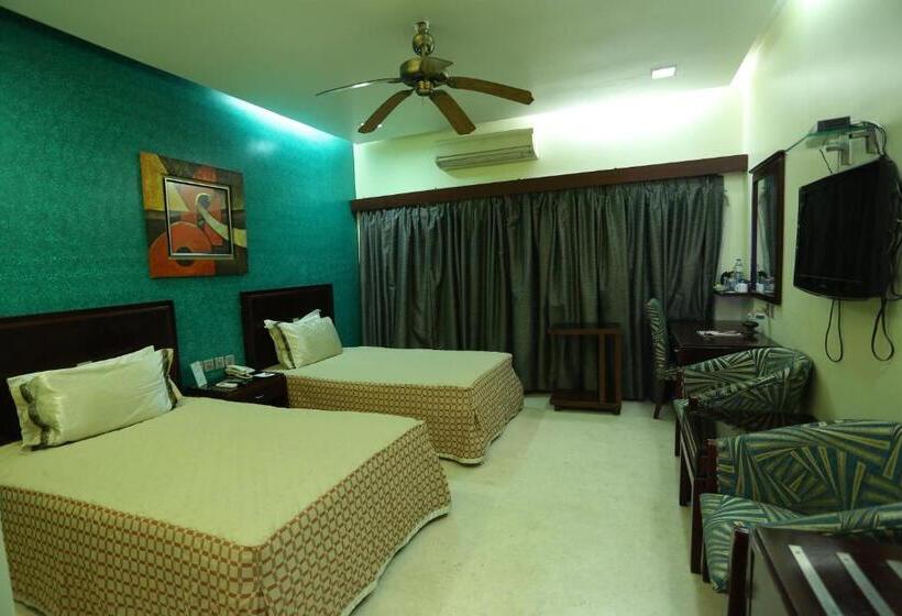 Стандартный Номер Кровать Кинг, Golden Orchid   Kolkata