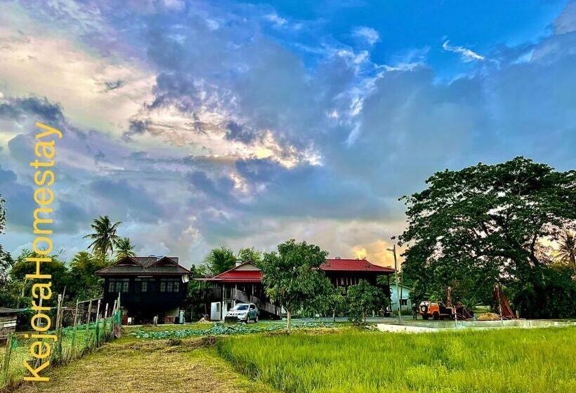 Семейный Номер, Kejora Homestay