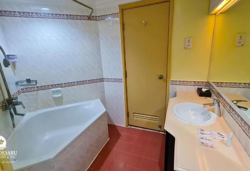 Люкс Дюплекс, Lotus Desaru Beach Resort & Spa