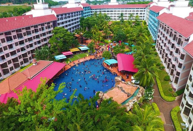 Полулюкс, Lotus Desaru Beach Resort & Spa