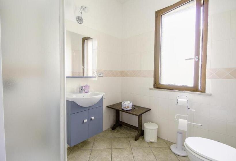 اتاق استاندارد, Magnolia B&b
