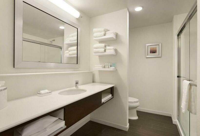 Номер Executive, Hampton Inn St Albans