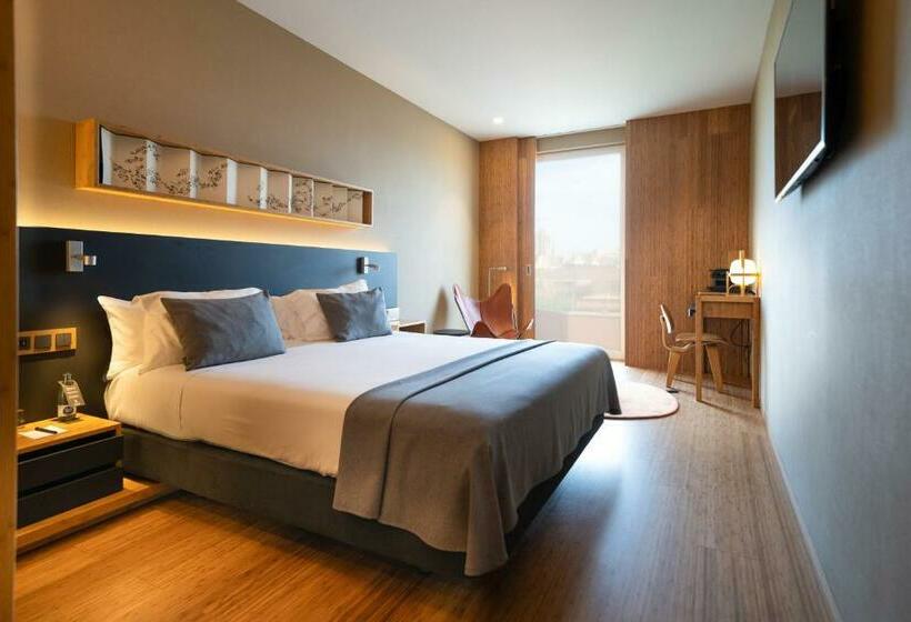 Номер Deluxe, Eurostars Barcelona Central
