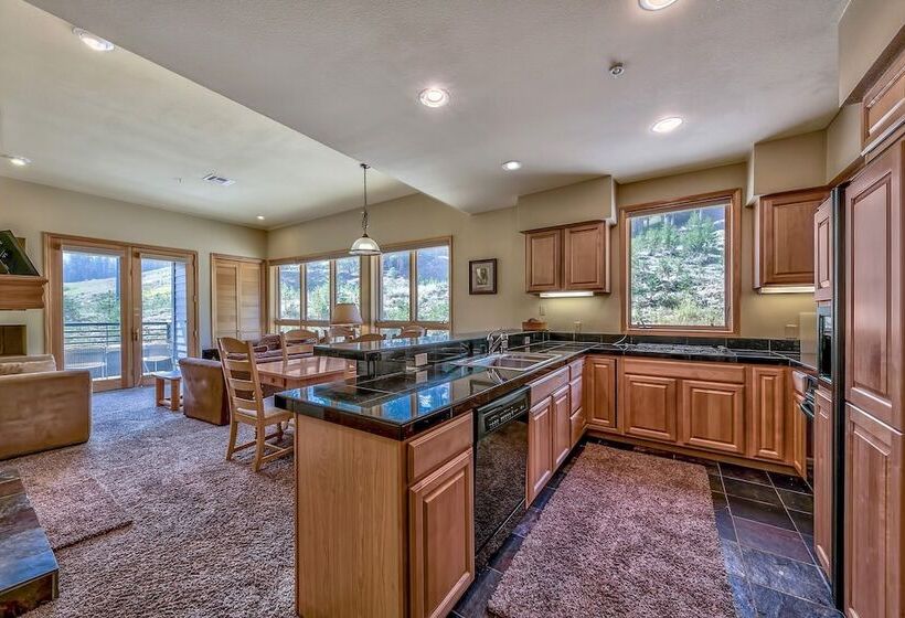 Апартаменты 2 Спальни, Kirkwood Mountain Resort Properties