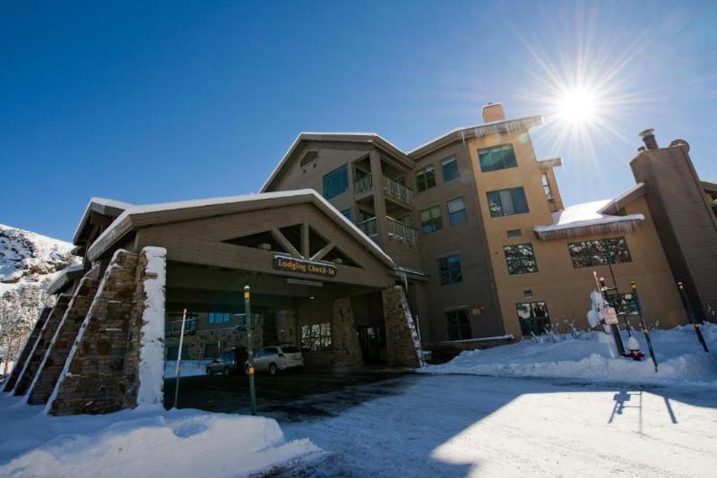 Апартаменты 2 Спальни, Kirkwood Mountain Resort Properties