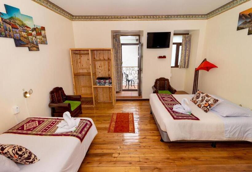 Номер Стандарт, Friends Hotel & Rooftop   Historic Center & Museums