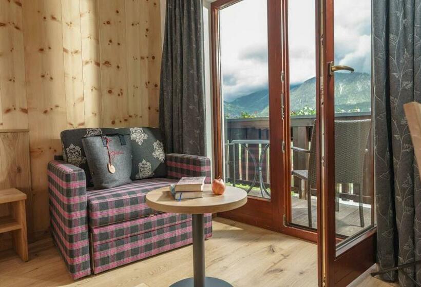 Rahat Oda, Panoramahotel Gürtl