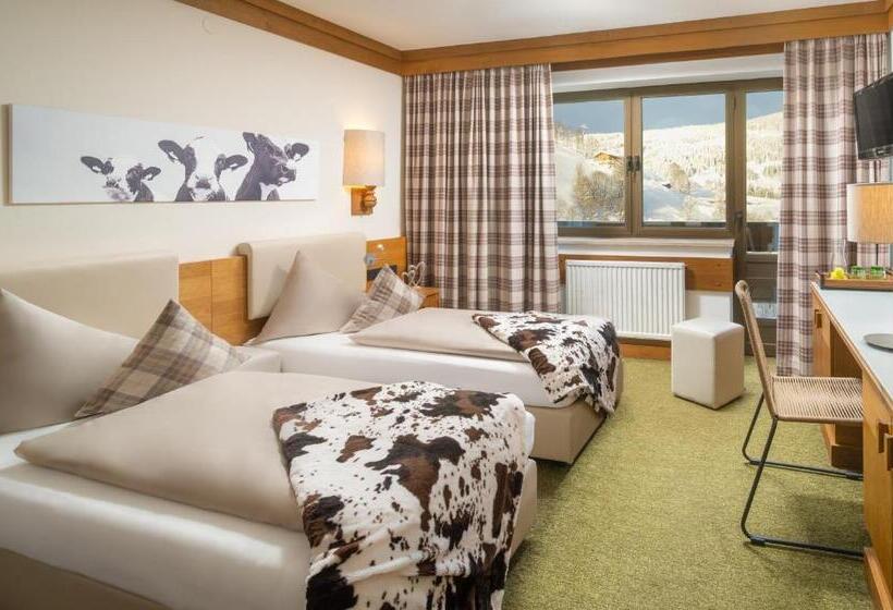 Habitación Estándar, Pension Schattberg