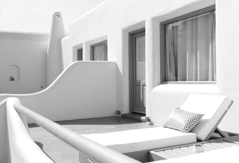 سوییت سوپریور با چشمانداز دریا, San Marino Suites By Calm Collection