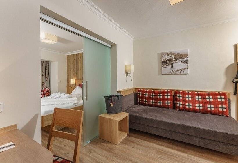 Aile Odası, Panoramahotel Gürtl