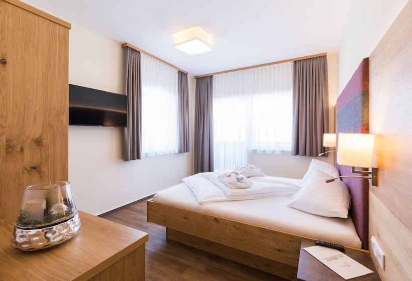Aile Odası, Panoramahotel Gürtl