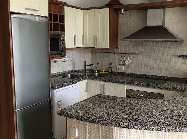 Апартаменты 3 Спальни, Skol Apartments Marbella