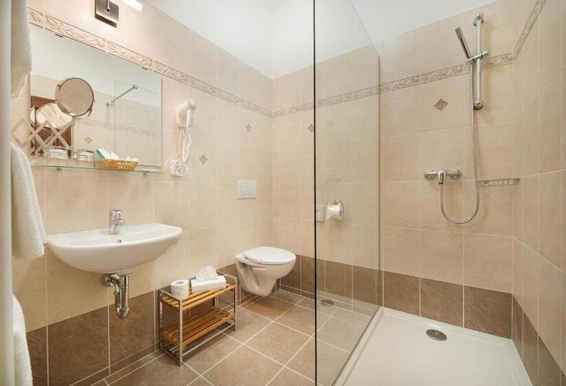 Люкс 2 Спальни, Brioni Suites