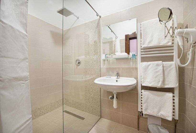 اتاق لوکس, Brioni Suites