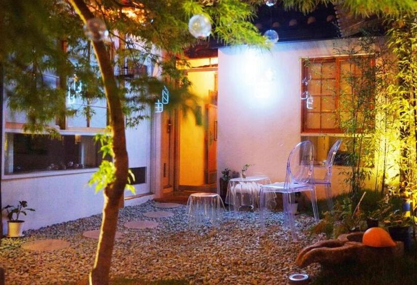 اتاق استاندارد با چشم‌انداز باغ, Nagne House Boutique Hanok