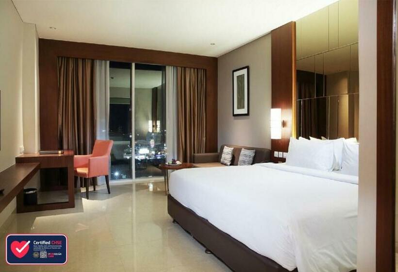 Номер Deluxe, The Luxton Cirebon Hotel And Convention