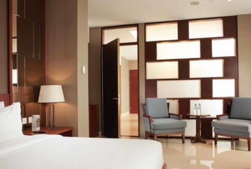 Люкс, The Luxton Cirebon Hotel And Convention