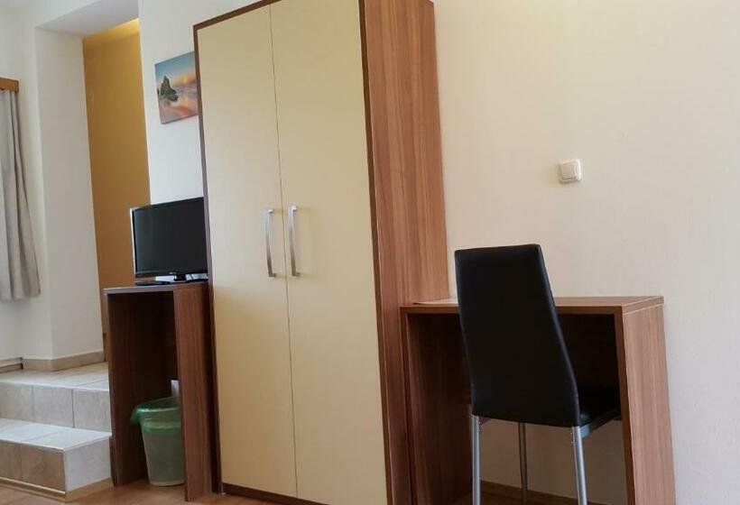 غرفة قياسية, Pension Haus Nova