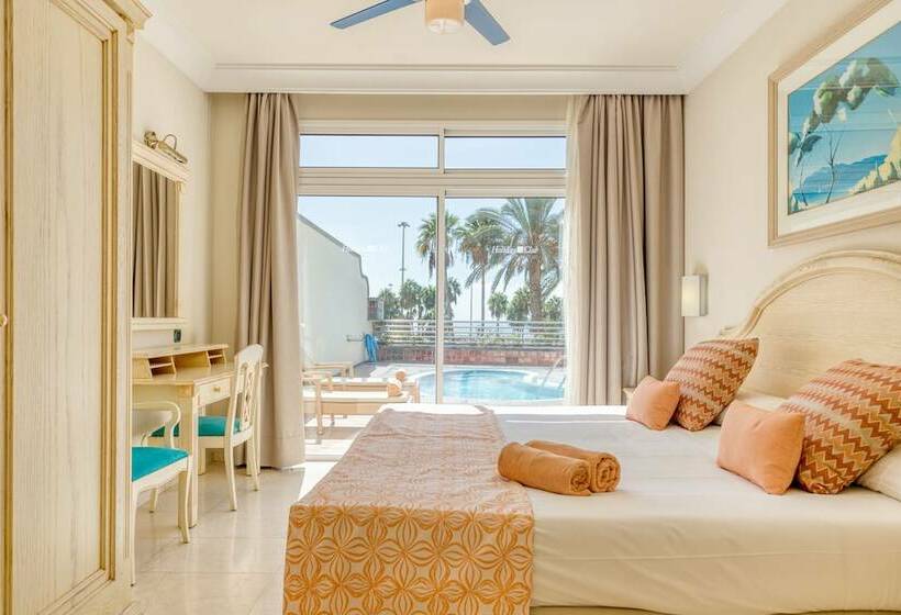 Люкс Deluxe 2 Спальни, Holiday Club Playa Amadores