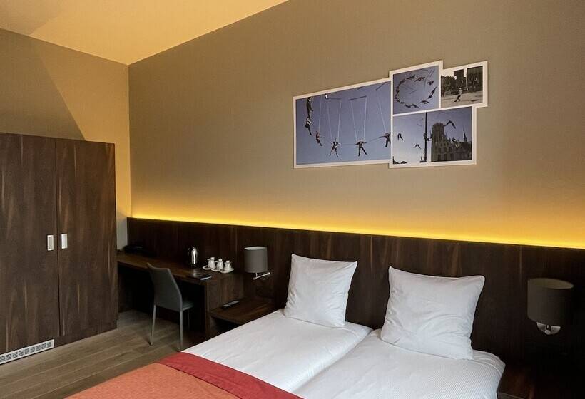 Standard Triple Room, Elisabeth
