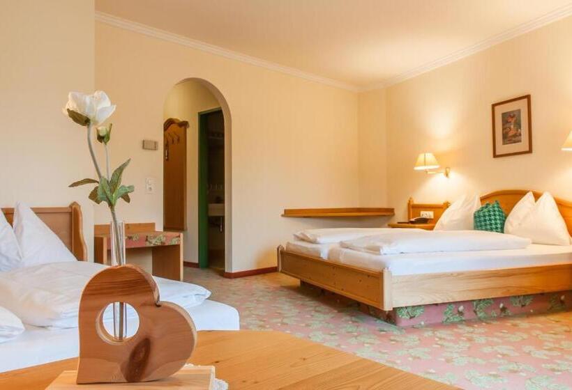 家庭间, Landhotel Drei Eichen