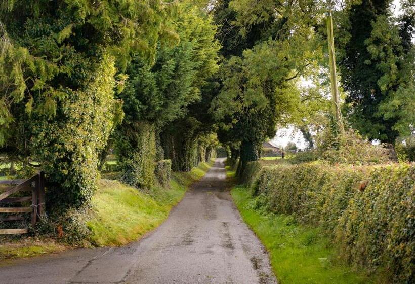 Дом 2 Спальни, Ballindrum Farm B&b