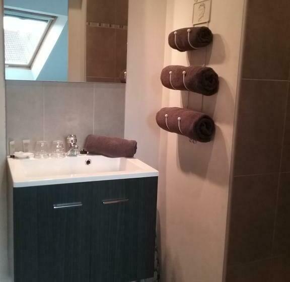 Семейный Номер, B&b 't Hemelbedje