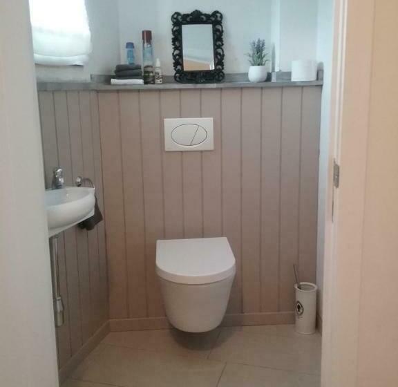 Семейный Номер, B&b 't Hemelbedje