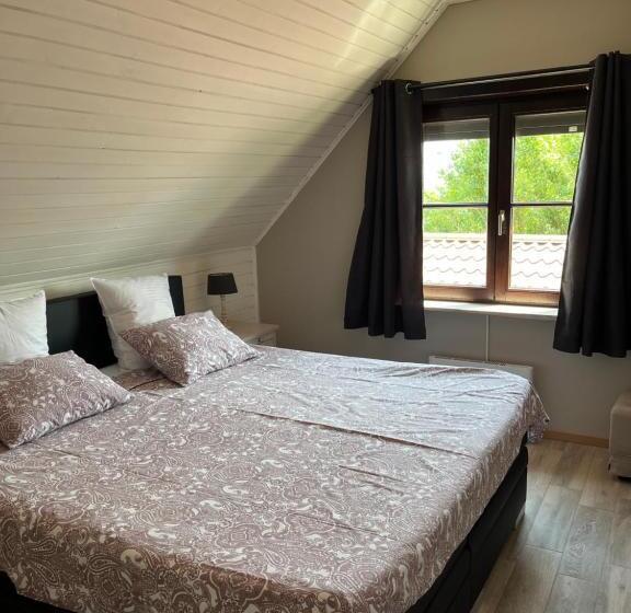 Семейный Номер, B&b 't Hemelbedje