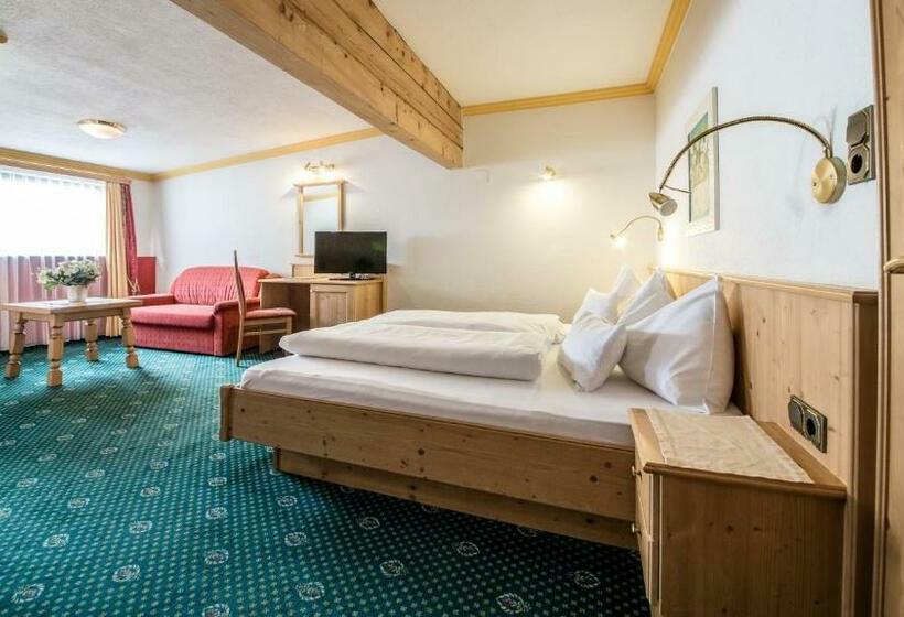 Habitación Estándar, Kristall