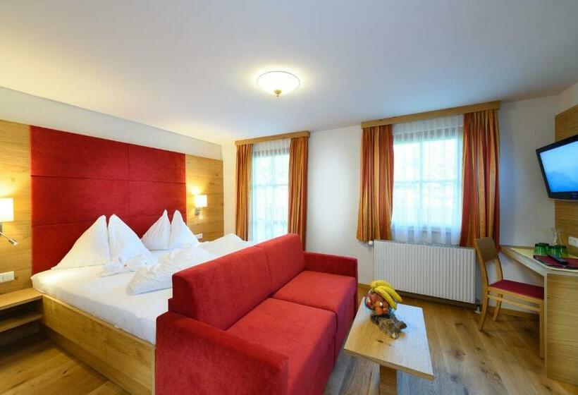 标准间, Schiederhof
