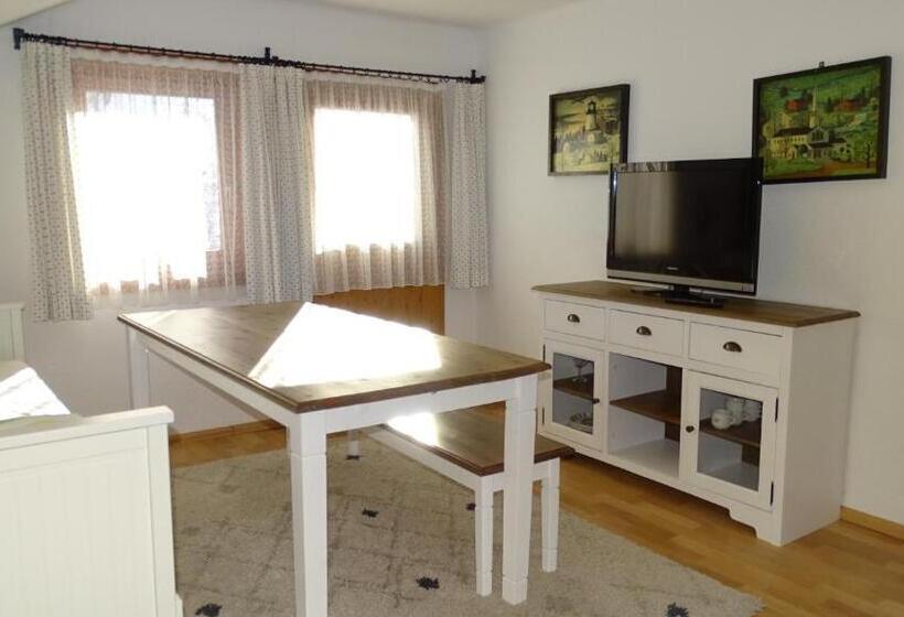 Люкс Семейный 2 Спальни, Alpinresort Derbacherhof