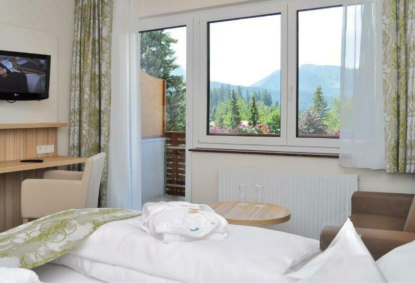 اتاق سوپریور با بالکن, Restaurant Grimmingblick