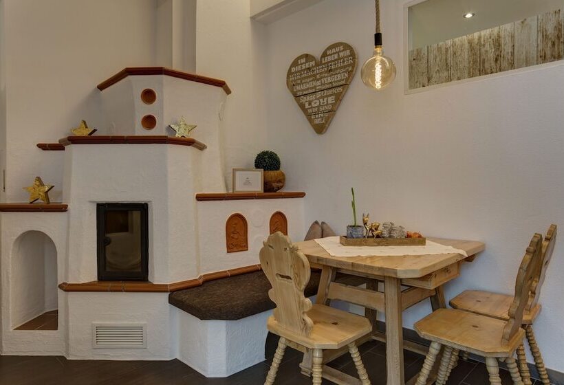 Люкс 2 Спальни, Am Dorfplatz Suites  Adults Only